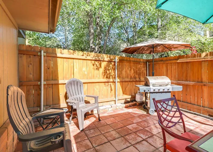 Townhome W/ Grill ~ 3 Mi To Downtown! * Flagstaff